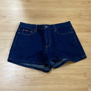 L.E.I jean shorts